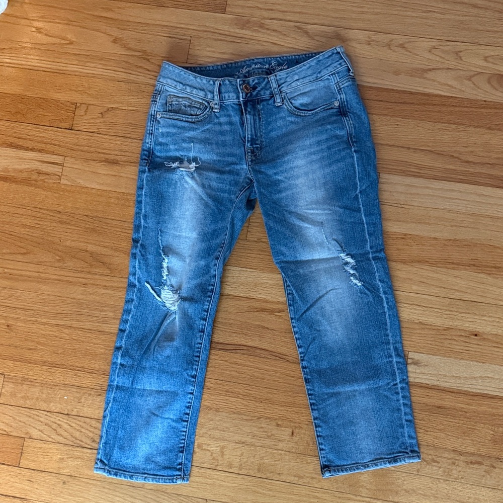 American Eagle Outfitters Women's Destructed Boyfit Jeans 4